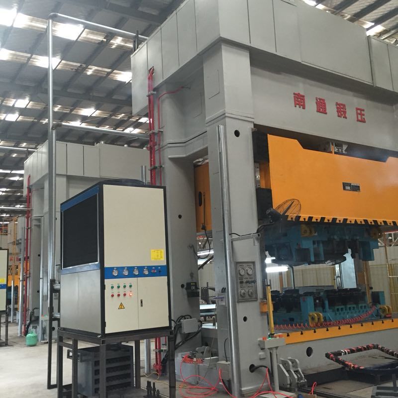 油冷機的制冷控制技術，你選對了機型嗎？