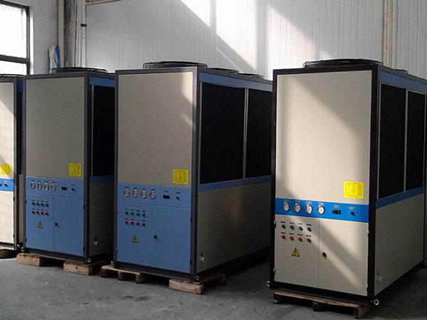 油冷機(jī)廠家有哪些分類及運(yùn)用范圍 油冷機(jī)廠家有哪些分類及運(yùn)用范圍