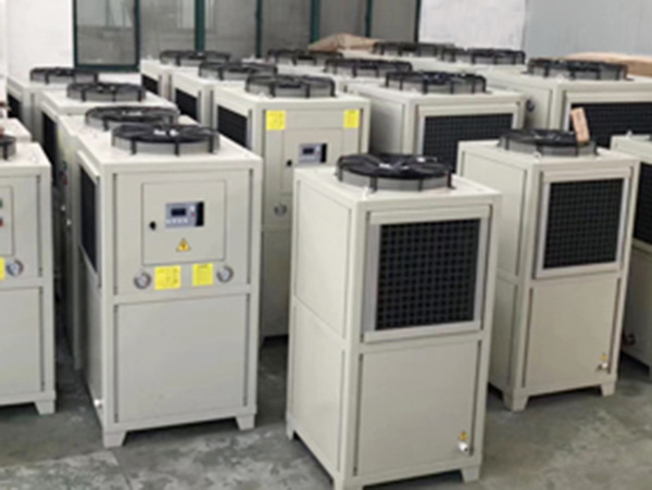 油冷機(jī)品牌傳熱效果如何提升 油冷機(jī)品牌傳熱效果如何提升