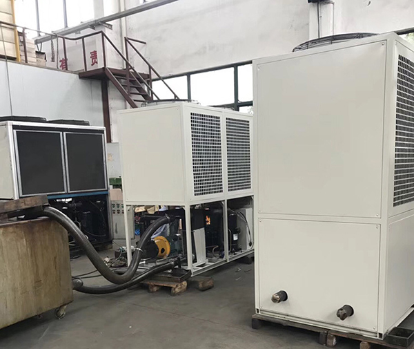 工業油冷機制冷系統的特點 工業油冷機制冷系統的特點